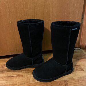 BearPaw Black Cozy Boot